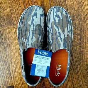 Mens Huk fishing shoes size 11
